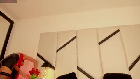 ximenacosta online show from August 28, 4:38 pm