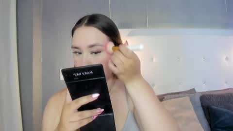   ximena  online show from August 5, 1:31 pm
