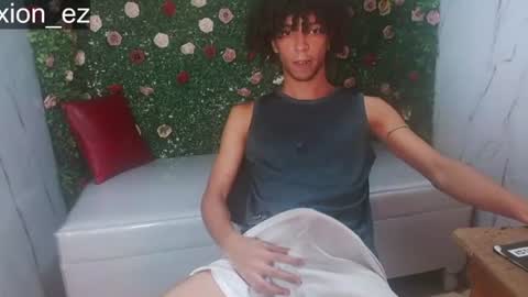 xion_ez online show from August 12, 12:13 am