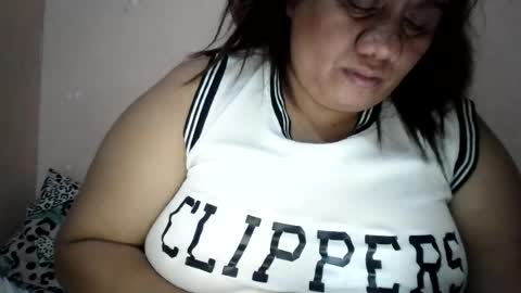 xjuicytits online show from August 9, 2:18 pm