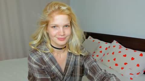 Chloe online show from July 23, 11:34 am
