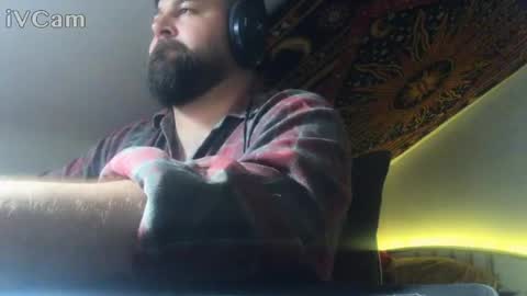 xmilanoo online show from May 4, 2:40 pm