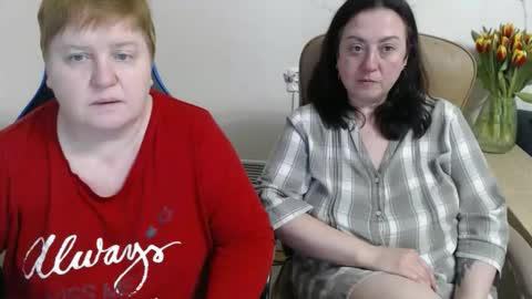 XMollyJaneX online show from March 7, 7:54 pm
