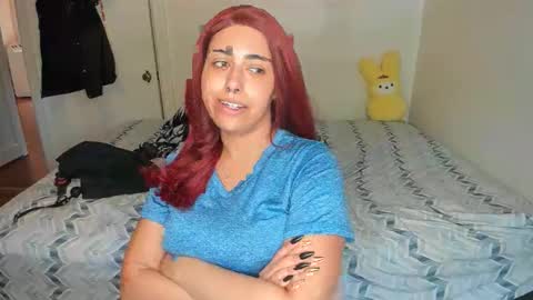 xocurvyrae online show from April 7, 9:46 pm