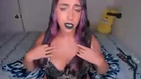 xocurvyrae online show from June 25, 2:58 am