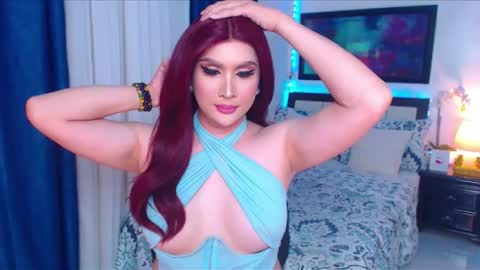 VALERIAohlala online show from July 11, 6:30 am