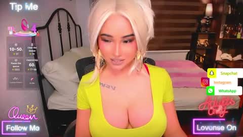 xprettyjawdropperx online show from August 10, 5:20 am