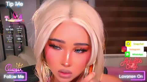 xprettyjawdropperx online show from August 11, 3:52 am