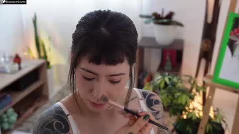 Blue online show from August 10, 7:59 pm