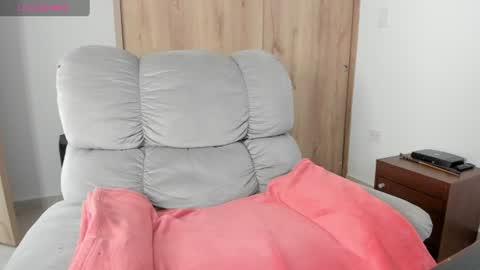 Hellen Sofia instagram hellen5546 online show from August 4, 7:33 pm
