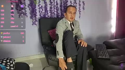 xthesexybossx online show from June 4, 6:34 pm