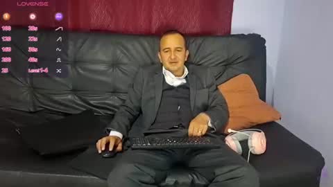 xthesexybossx online show from July 21, 12:03 am