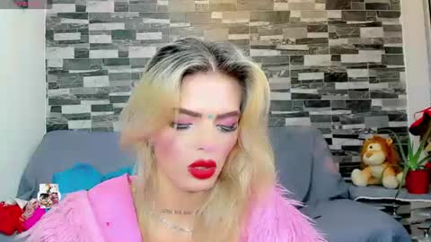 Femboy Exotic online show from July 30, 3:03 am