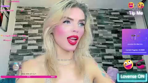Femboy Exotic online show from August 2, 6:31 am