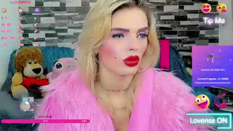 Femboy Exotic online show from August 4, 3:58 am
