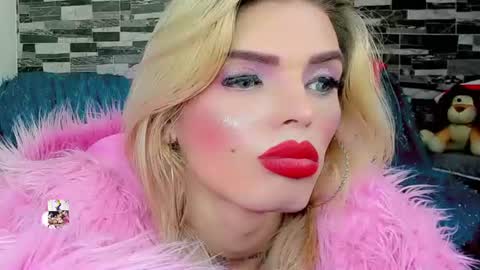 Femboy Exotic online show from August 4, 6:32 am