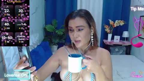 KELLY LICKERS online show from August 5, 3:59 am