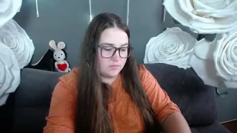 xx daniella xx online show from August 4, 10:12 am