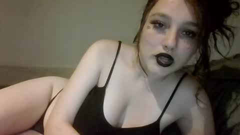 xxashleex online show from August 12, 11:51 pm