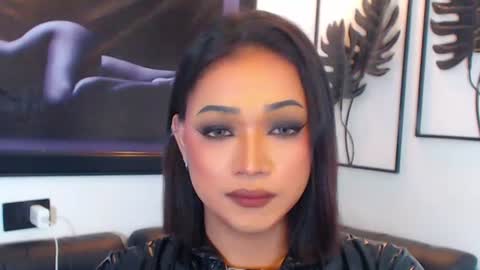 xxasian_goddessxx online show from July 27, 9:20 pm