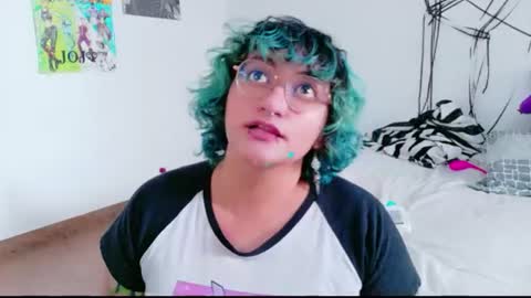 xxgreengoodxx online show from August 10, 8:21 pm