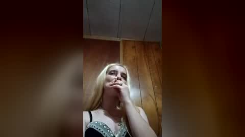 xxjessiebugxx online show from July 10, 4:18 am