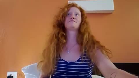 xxmariebliss online show from August 6, 10:20 pm