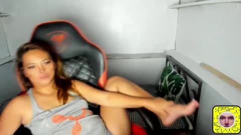 xxreinaasian online show from August 14, 11:36 am
