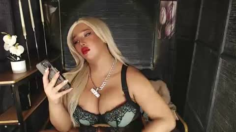 xxtastefullayeshaxx online show from August 7, 9:26 pm