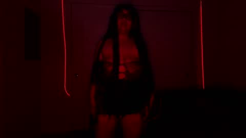 xxxenmascaradosxxx online show from April 25, 6:41 am