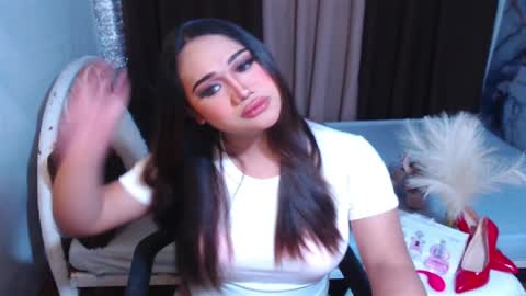 xxxgiganticoliviacummerxxx online show from August 16, 4:00 pm