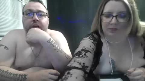 xxxshadowloversxxx online show from June 15, 1:47 am