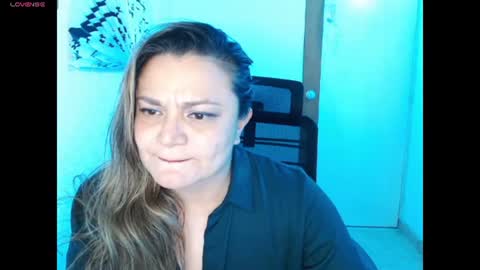 dolcesasha  online show from August 2, 12:17 am