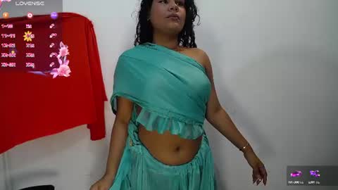 yazhini online show from August 18, 12:44 pm