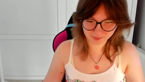 Sofia online show from August 15, 2:43 pm