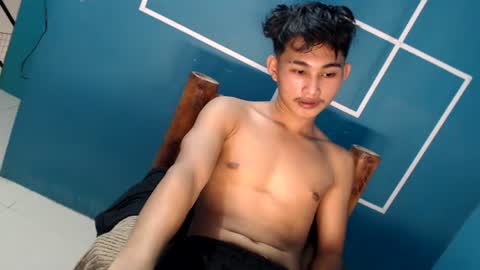 yammy_boyasian online show from July 24, 1:52 am