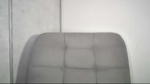 Sam     twitter SpicyYanYan online show from August 6, 4:06 pm