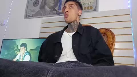 yanfranko420 online show from July 12, 6:31 am
