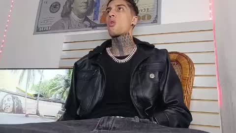 yanfranko420 online show from August 1, 3:01 am