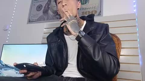 yanfranko420 online show from August 5, 1:47 am