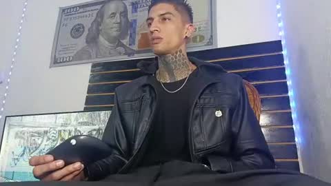 yanfranko420 online show from August 17, 4:17 am