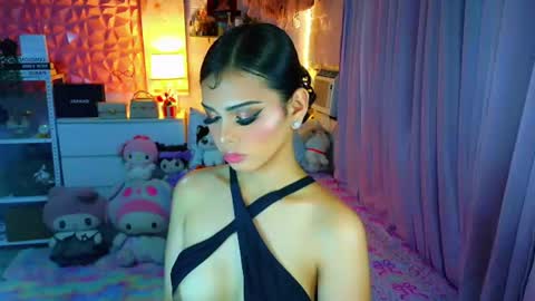 YANG AUDREY LONE online show from August 6, 12:53 am