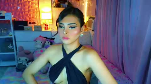 YANG AUDREY LONE online show from August 10, 3:08 am
