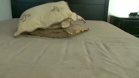 yanira_ass_ online show from August 14, 7:45 am