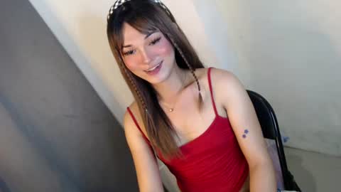 yannaliciouss online show from August 3, 9:22 pm