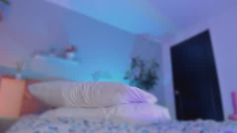 Yary online show from August 13, 5:49 pm