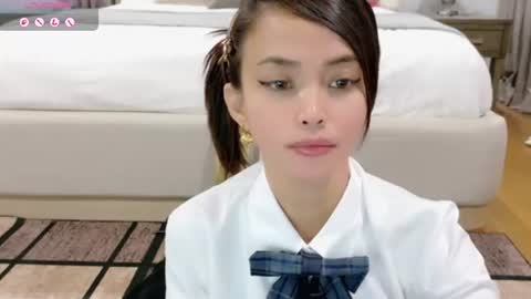 Yasmien Atos online show from August 12, 2:52 pm