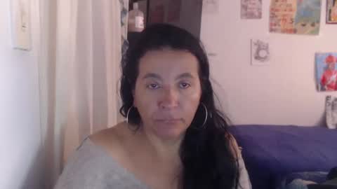 yasmin_love85 online show from May 22, 2:30 pm