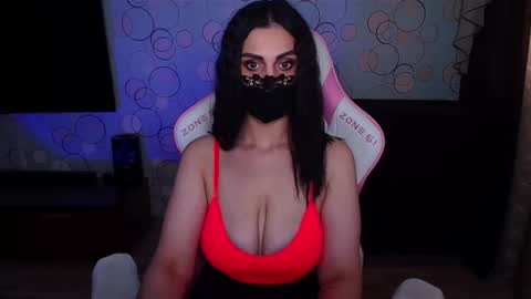 yasmina online show from February 25, 8:45 am