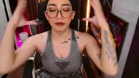 yassiered online show from July 28, 2:17 am